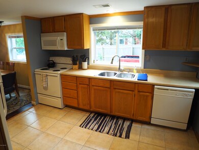 kitchen area 5