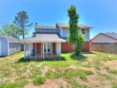 2129 NE 11th St, Moore, OK 73160 - photo 6