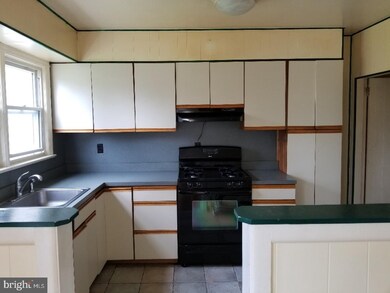 15 4th Ave, Mount Ephraim, NJ 08059 - photo 5