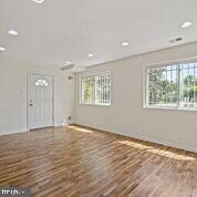 2401 Kent Village Place, Hyattsville, MD 20785 - photo 5