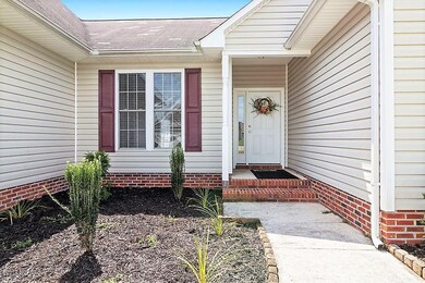 202 Bishopsgate, Jacksonville, NC 28540 - photo 3