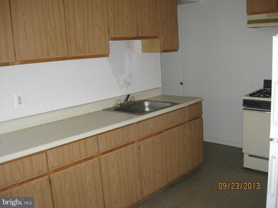 1847 W Lombard St, Baltimore, MD 21223 - photo 3