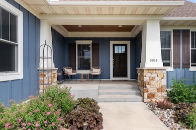 9914 8th St N, Lake Elmo, MN 55042 - photo 3