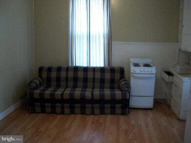 343 Chestnut St unit 3, Pottstown, PA 19464 - photo 4