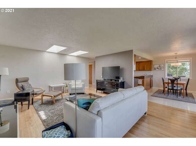 Living Room/Dining Room