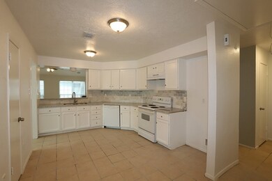 16715 Dew Drop Ln, Houston, TX 77095 - photo 5