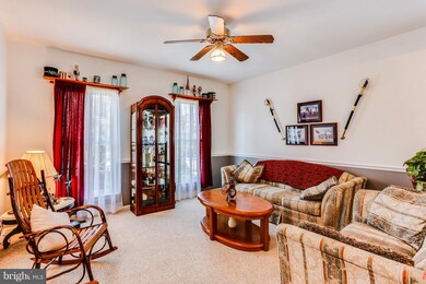 427 Taney Dr, Taneytown, MD 21787 - photo 5