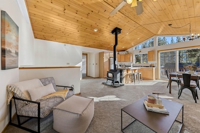 13271 Moraine Rd, Truckee, CA 96161 - photo 4