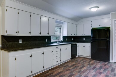 3001 Phillips Ln, Texarkana, TX 75501 - photo 5