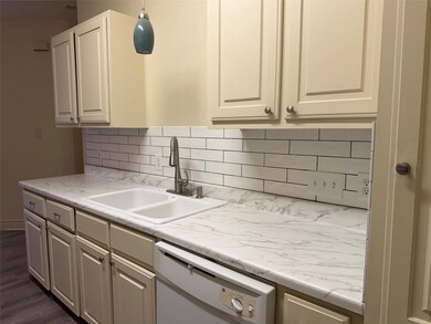 1814 State Highway 95 unit A, Bastrop, TX 78602 - photo 5