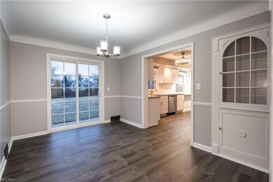 316 Eldridge Rd, Aurora, OH 44202 - photo 5