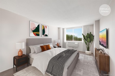 118-17 Union Turnpike unit 5D, Forest Hills, NY 11375 - photo 4