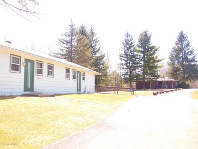 128 Brainerd Ln, Stroudsburg, PA 18360 - photo 5