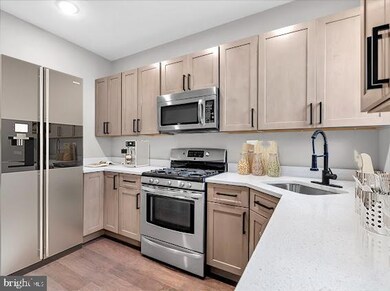 2010 W Saratoga St, Baltimore, MD 21223 - photo 6