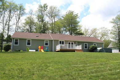 14 Malboeuf Rd, Ware, MA 01082 - photo 4