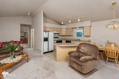 8081 Pinebrook Circle-large-008-19-Main