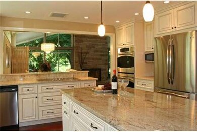 844 West St, Leominster, MA 01453 - photo 2