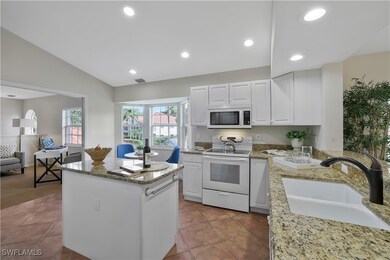Kitchen has eat in dining nook