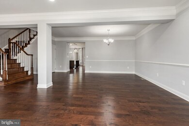 22999 Chertsey St, Ashburn, VA 20148 - photo 3