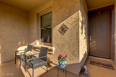 825 E Del Rio St, Chandler, AZ 85225 - photo 3