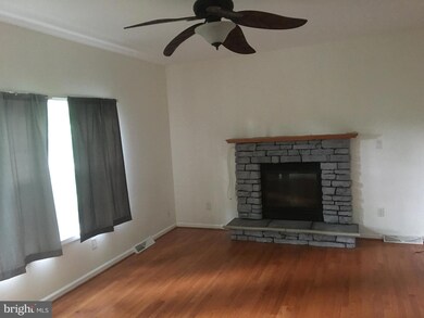 23415 S Patuxent Beach Rd, California, MD 20619 - photo 3