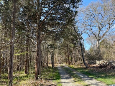 600 Potomska Rd, Dartmouth, MA 02748 - photo 4