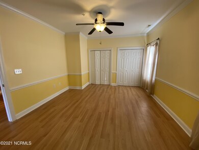 300 Lighthouse Ln