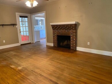 1315 W 4th Ave, Albany, GA 31707 - photo 2