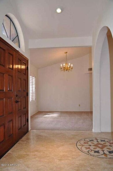 Foyer-Dining Room