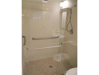Master Bath/Spa.