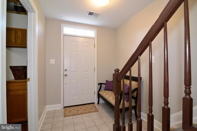 13964 Gunners Place, Centreville, VA 20121 - photo 2