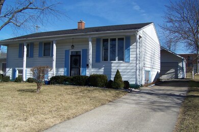 120 S Chase Dr, Crown Point, IN 46307 - photo 2