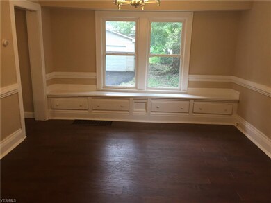 3310 Altamont Ave, Cleveland, OH 44118 - photo 7