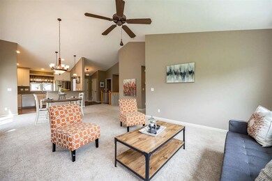 3422 Forest Valley Ct NE, Cedar Rapids, IA 52411 - photo 7