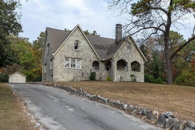 11 - 311 N Germantown - Exterior