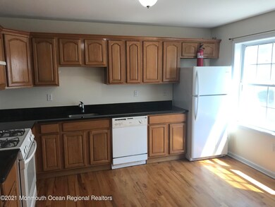 112 Morris Ave unit B, Long Branch, NJ 07740 - photo 4