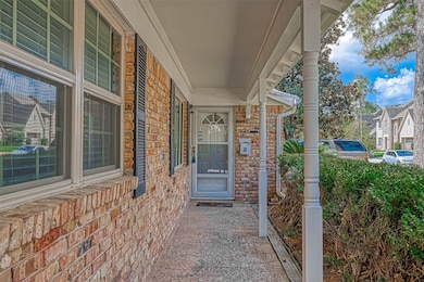 918 Wycliffe Dr, Houston, TX 77079 - photo 5