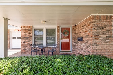 Lovely front patio to greet your new neighbors.