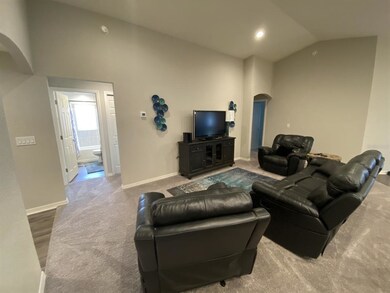 7017 Gideon Cir, Zephyrhills, FL 33541 - photo 6