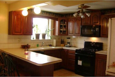 805 Arbor Rd, Lansdowne, PA 19050 - photo 3