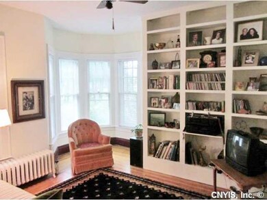 Studio/Study/Office