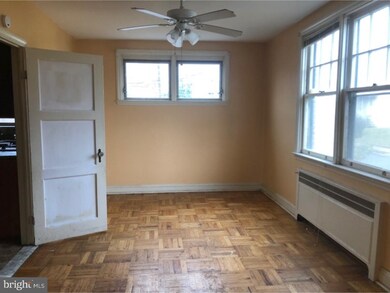 7237 Pine St, Upper Darby, PA 19082 - photo 6