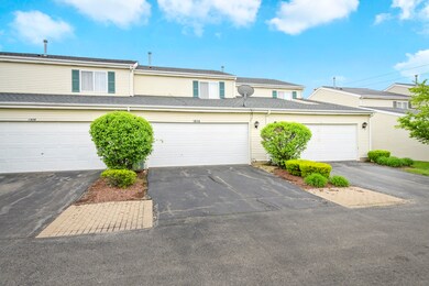 1910 Cherrywood Ct unit 1910, Joliet, IL 60435 - photo 4