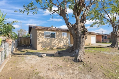 1316 S Spruce St, Tulare, CA 93274 - photo 3