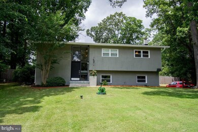 23009 Gunston Dr, Lexington Park, MD 20653 - photo 2