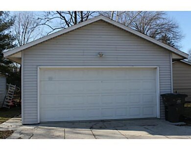 Parking Lot/Garage.