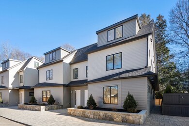 956 Walnut St unit 5, Newton Highlands, MA 02461 - photo 2