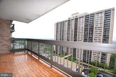 5501 Seminary Rd unit 1304S, Baileys Crossroads, VA 22041 - photo 6