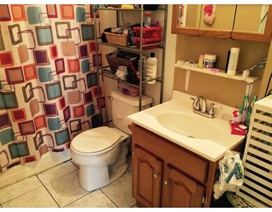 27 Charles St, Haverhill, MA 01830 - photo 3