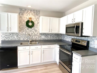 1807 Endeavor Ln, Clover, SC 29710 - photo 7